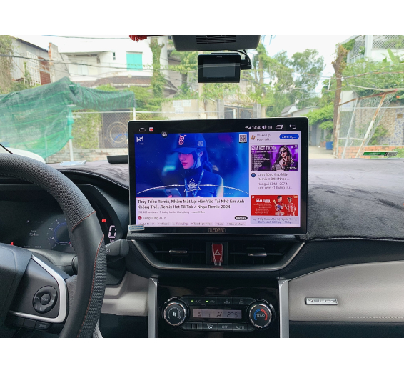 MÀN HÌNH OLED 13.1 INCH LIỀN CAM 360