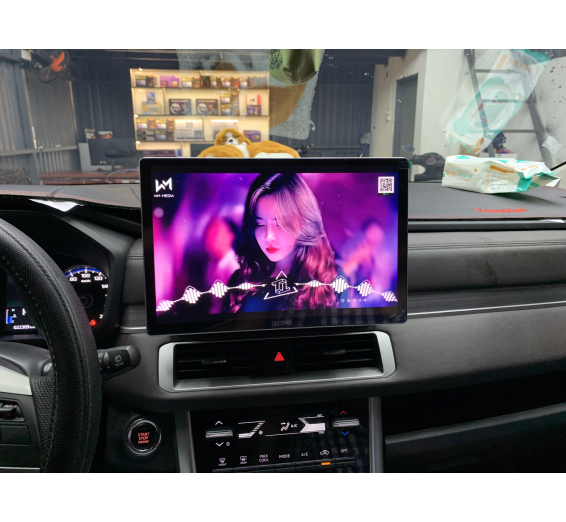 MÀN HÌNH OLED 13.1 INCH LIỀN CAM 360